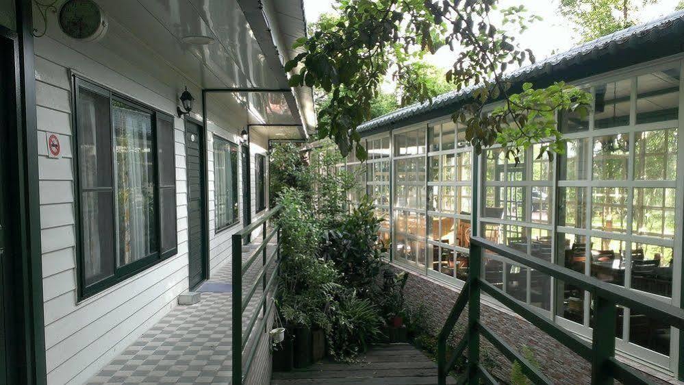 Champs Yazuh B&B Jiji Εξωτερικό φωτογραφία